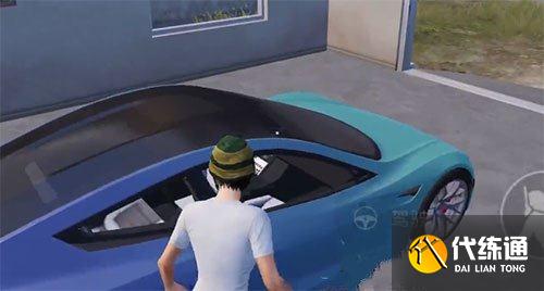 和平精英特斯拉Roadster哪个颜色好看