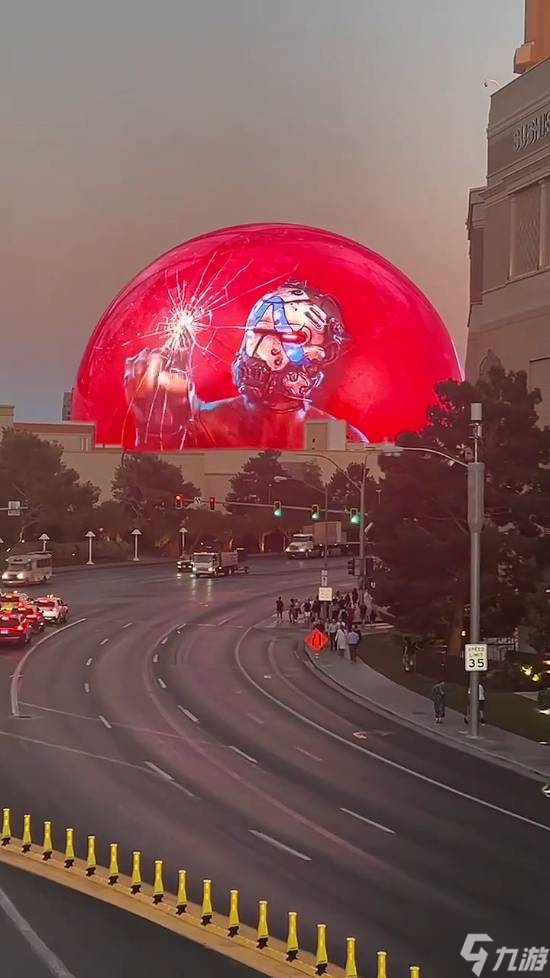《无主之地4》亮相拉斯维加斯巨型球：铁头功猛猛砸
