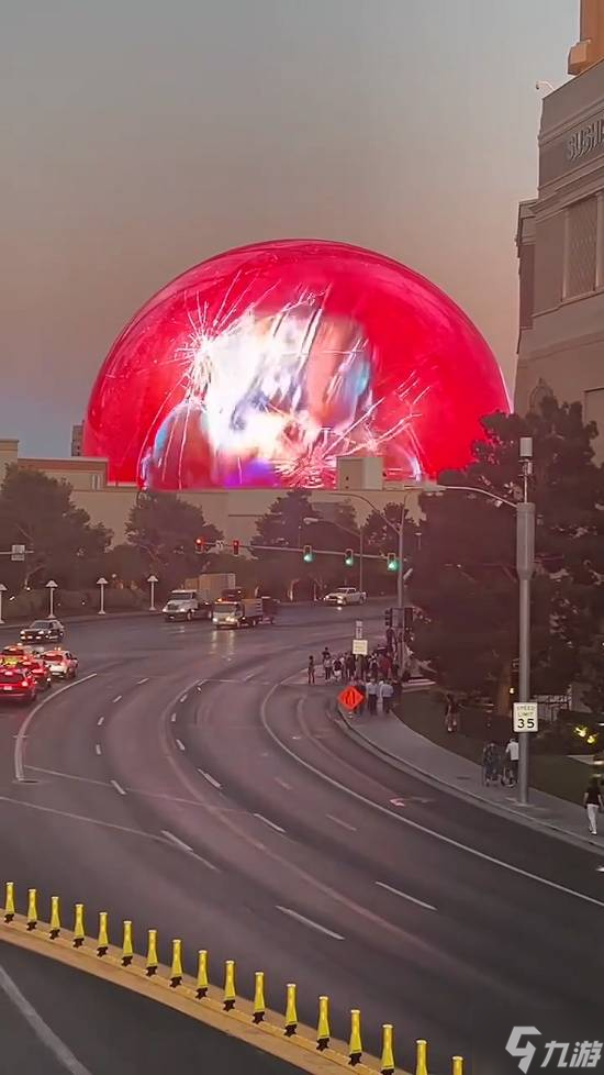 《无主之地4》亮相拉斯维加斯巨型球：铁头功猛猛砸